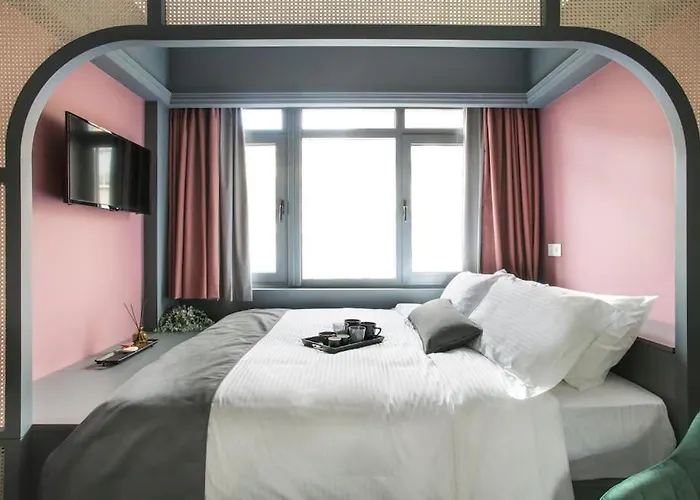 Luxury Rooms II