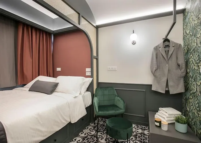 Luxury Rooms II